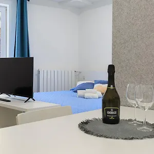 Rosita's Côme