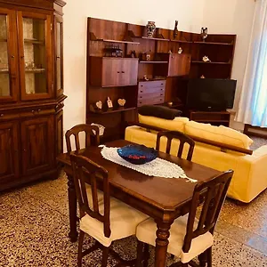 stefanos-sweet-home.hotelslidodijesolo.com/