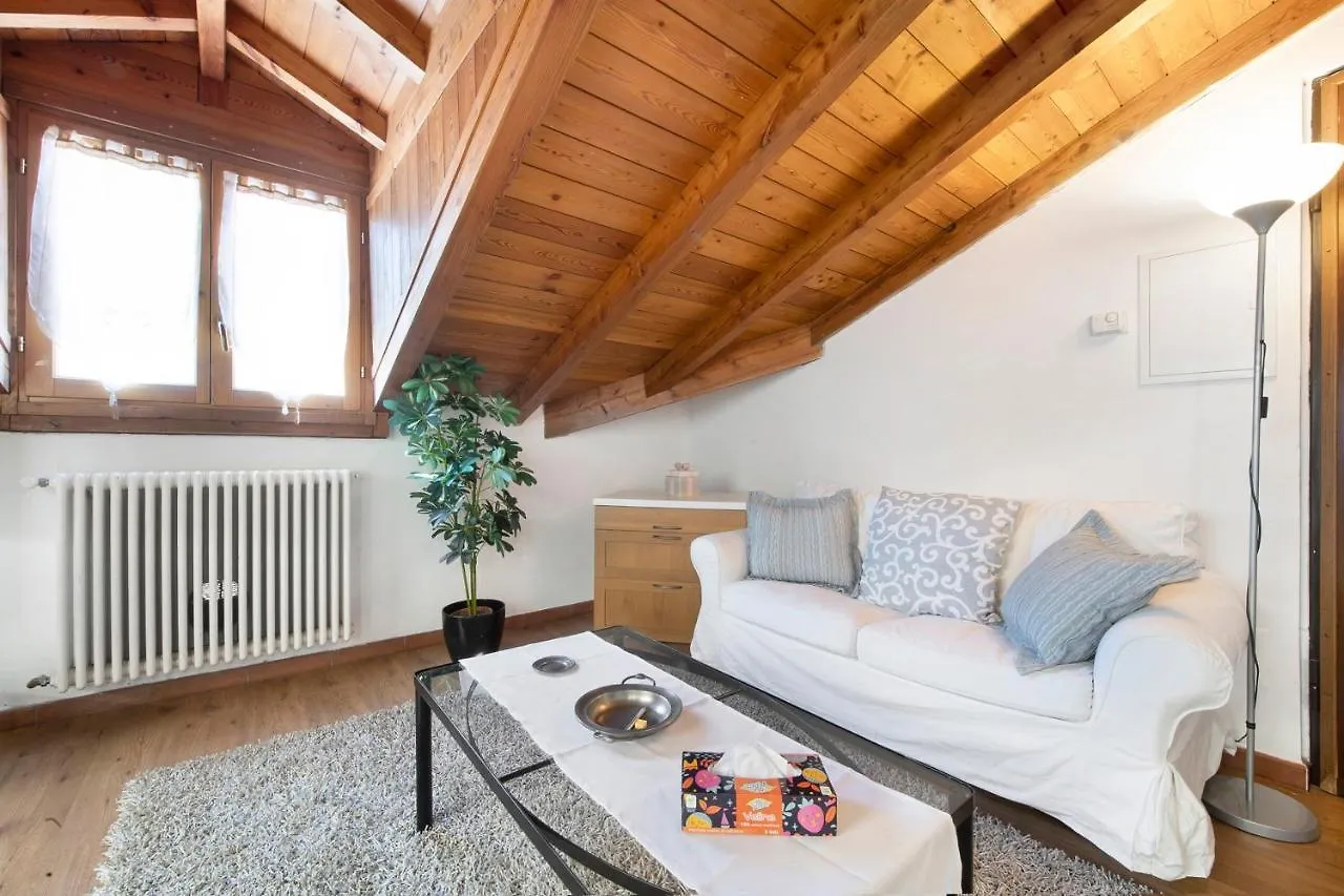 Appartement Appartamento Nel Centro Di Como Italië
